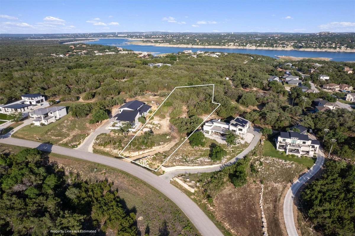 Primary bedroom at 18509 Sugar Maple Dr - Waterford On Lake Travis Sec 4, Lago Vista, TX