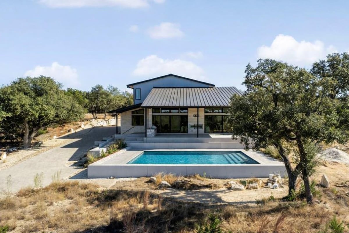 18601 Sugar Maple Dr - front exterior - Luxury home in Waterford On Lake Travis Sec 4, Lago Vista, TX