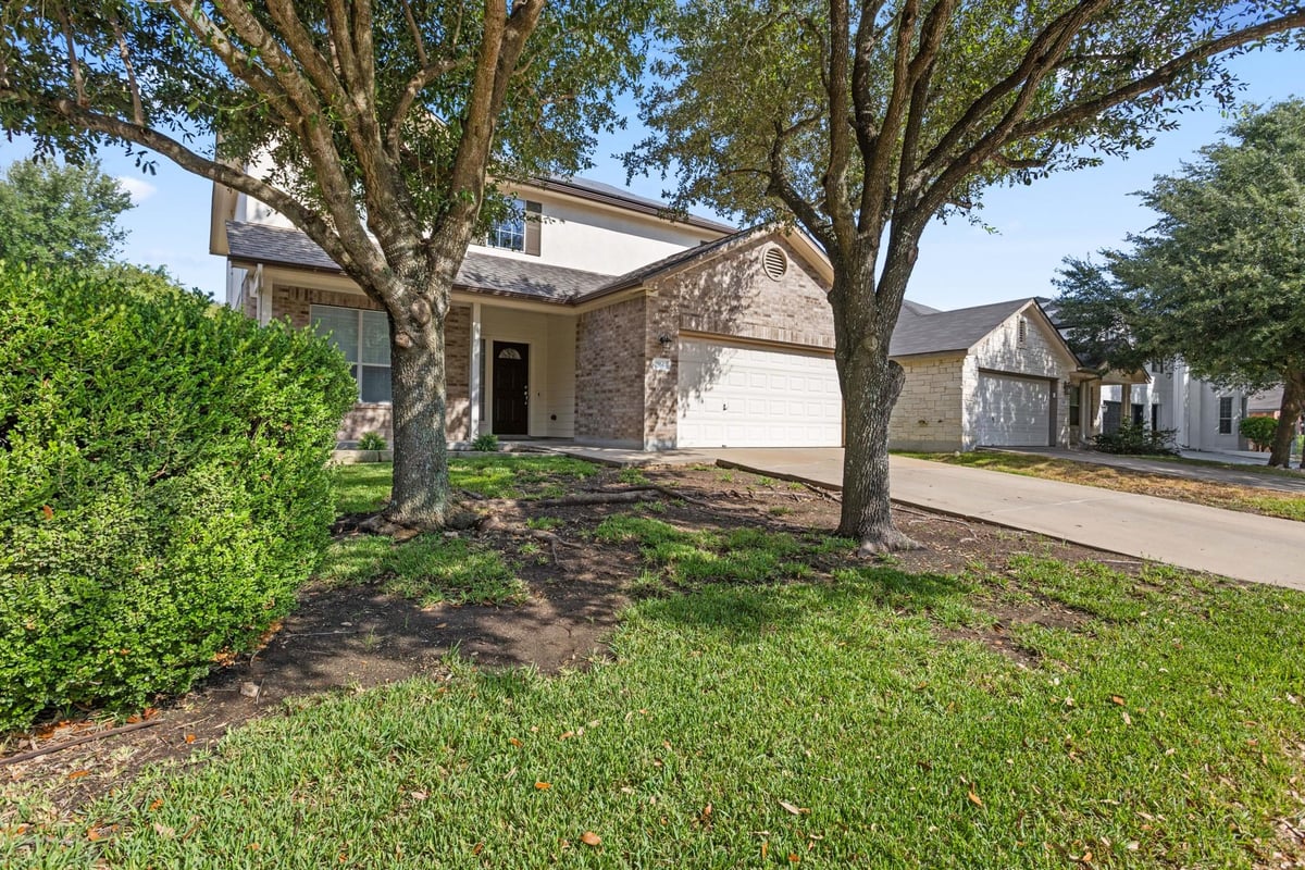 View 18644 Dry Pond DR in Villages Hidden Lake Ph 03A 18644 Dry Pond DR - property photo 1 - Luxury home in Villages Hidden Lake Ph 03A, Pflugerville, TX