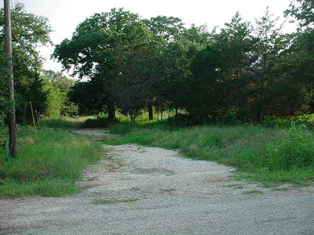 View 187 Pearson RD 187 Pearson RD - front exterior - Luxury lot in Dale, TX