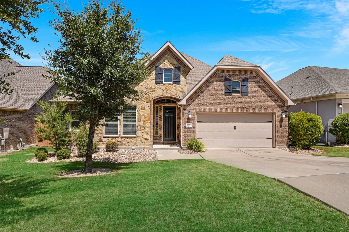 18704 Waltz CT - property photo 1 - Luxury home in Sweetwater Ranch Sec 1 Village, Austin, TX