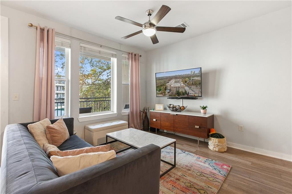 View 1900 Barton Springs RD Unit #3009 in Zilkr on the Park Condos 1900 Barton Springs RD Unit #3009 - property photo 1 - Luxury home in Zilkr on the Park Condos, Austin, TX