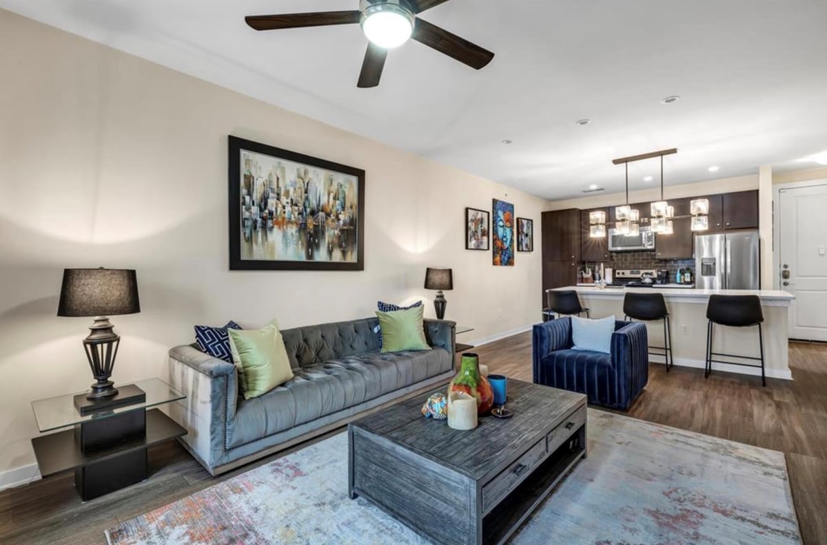 View 1900 Barton Springs RD Unit #3024 in Zilkr/Pk Condos 1900 Barton Springs RD Unit #3024 - property photo 1 - Luxury home in Zilkr/Pk Condos, Austin, TX