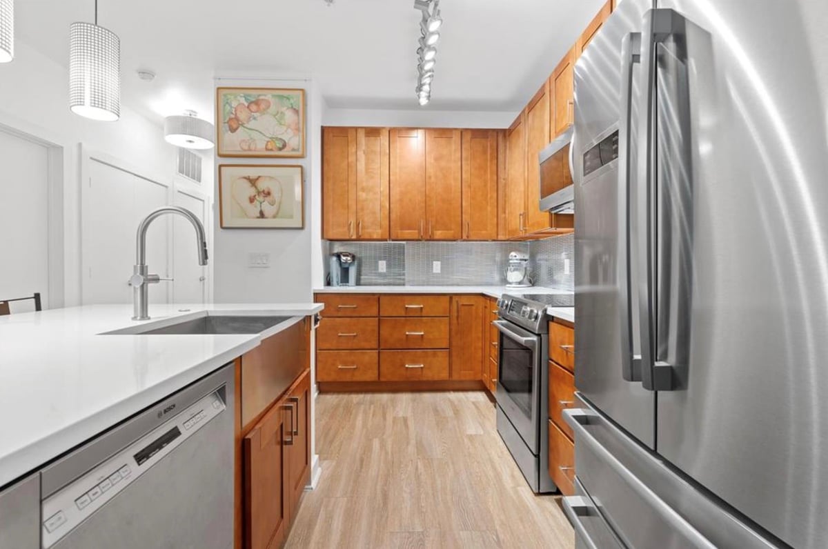Primary bedroom at 1900 Barton Springs Rd Unit #3031 - 1 bed 1 bath home