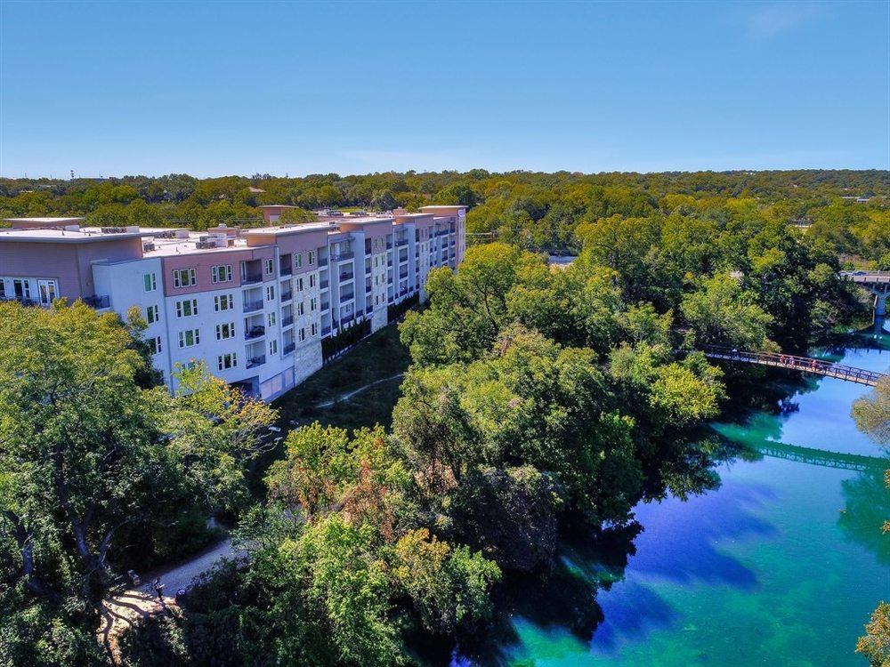View 1900 Barton Springs RD Unit #5009 in Zilkr on the Park Condos 1900 Barton Springs RD Unit #5009 - front exterior - Luxury home in Zilkr on the Park Condos, Austin, TX