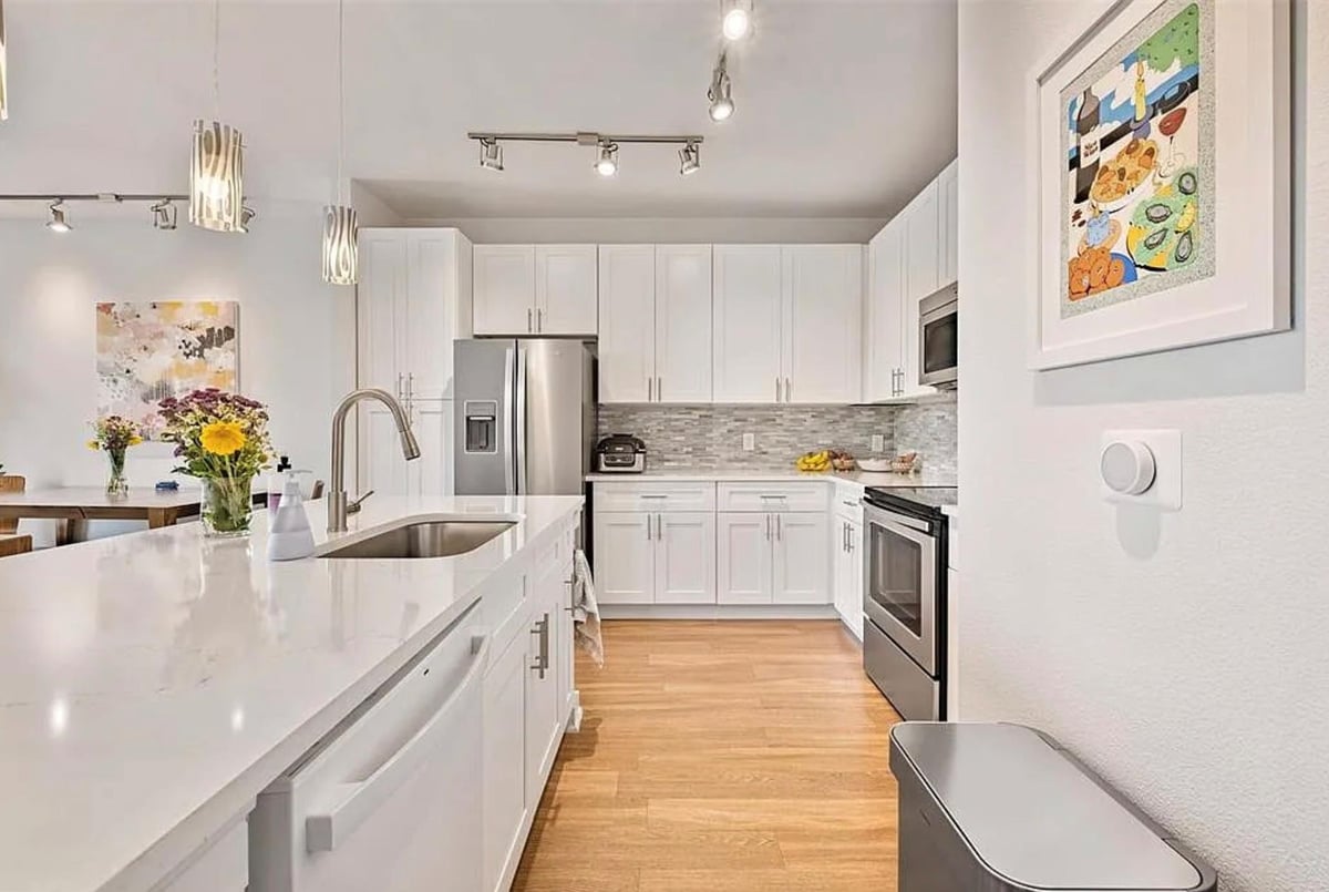 View 1900 Barton Springs RD Unit #5040 in Zilkr on the Park 1900 Barton Springs RD Unit #5040 - property photo 1 - Luxury home in Zilkr on the Park, Austin, TX