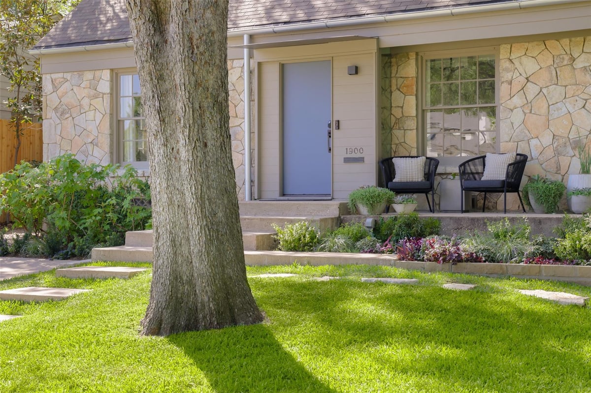 1900 Stamford LN - property photo 1 - Luxury home in Westfield A, Austin, TX