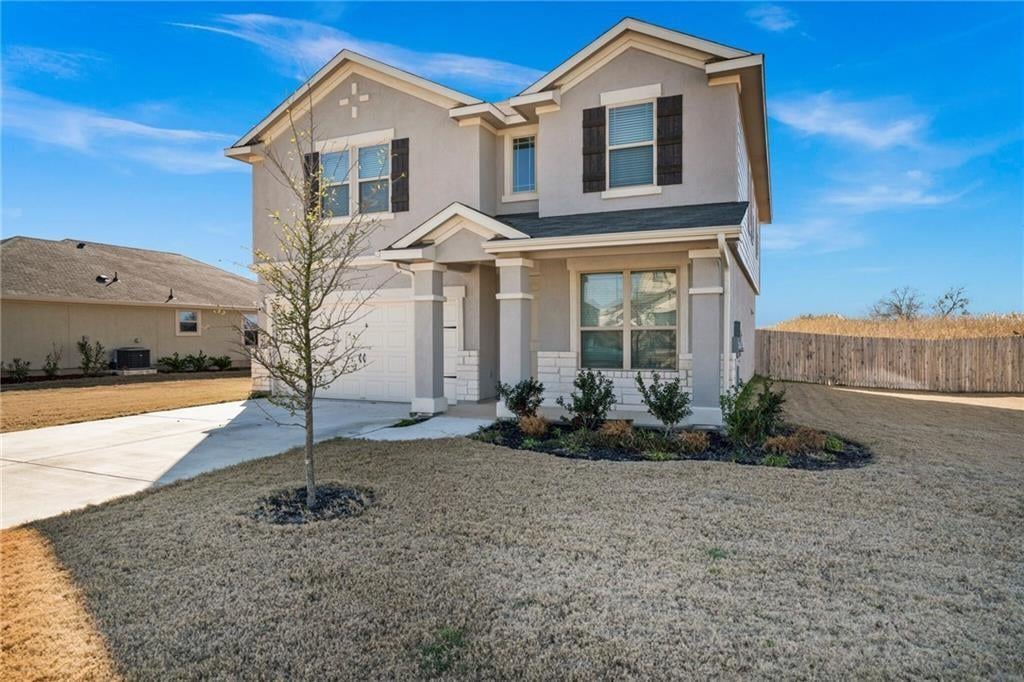 View 19004 Elk Horn Dr in Verona Sec 3 19004 Elk Horn Dr - property photo 1 - Luxury home in Verona Sec 3, Pflugerville, TX