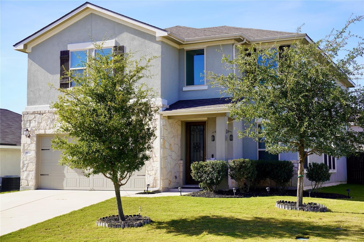 View 19028 Quebrada Dr in Verona Sec 3 19028 Quebrada Dr - front exterior - Luxury home in Verona Sec 3, Pflugerville, TX