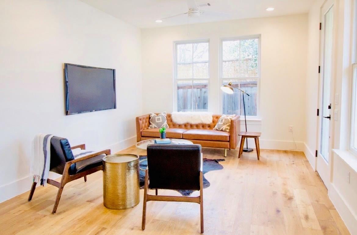 Living area at 1903 B W 30th St - 2 bed 1 bath home