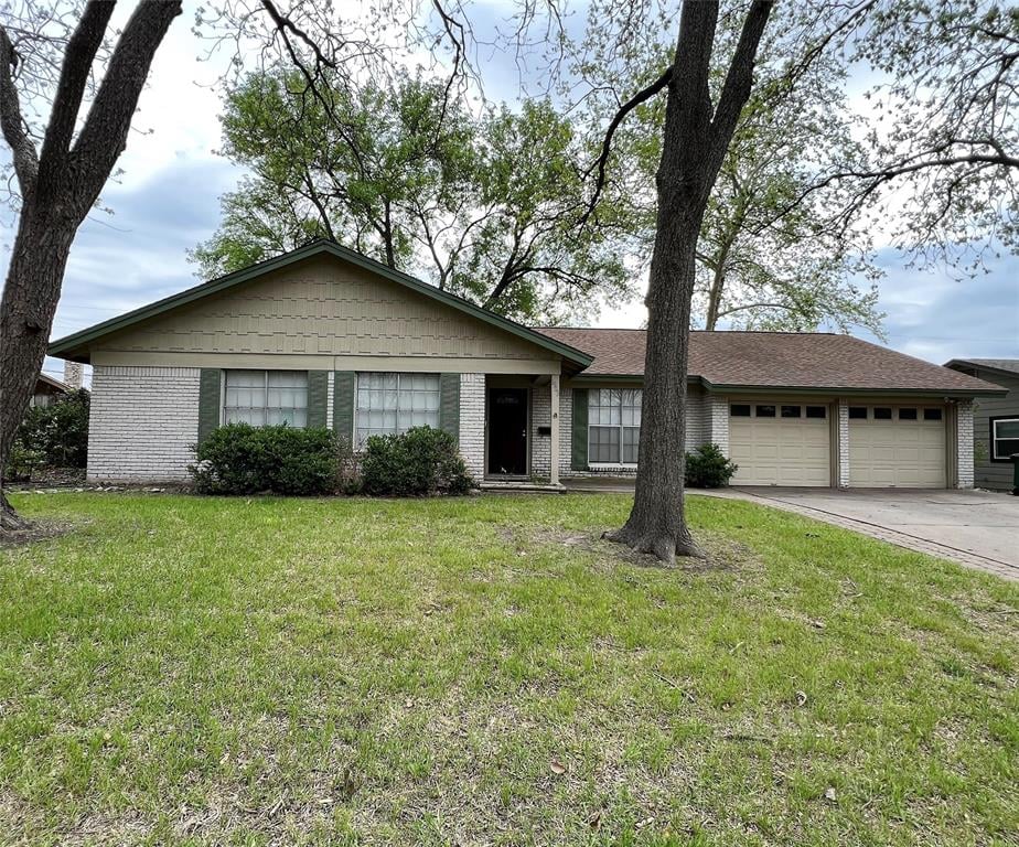 View 1903 Belford Dr in Allandale North Sec 01 1903 Belford Dr - front exterior - Luxury home in Allandale North Sec 01, Austin, TX