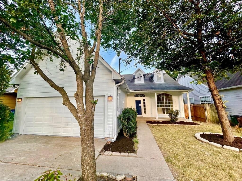 View 1903 Kinney Ave in Haldeman Lamar 1903 Kinney Ave - front exterior - Luxury home in Haldeman Lamar, Austin, TX