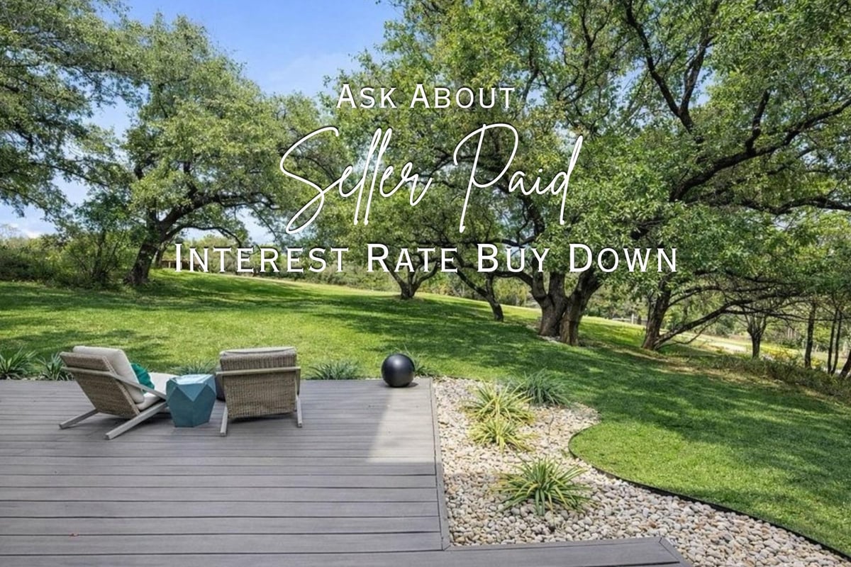 View 1904 Lakeway BLVD in Lakeway Sec 22 1904 Lakeway BLVD - front exterior - Luxury home in Lakeway Sec 22, Lakeway, TX