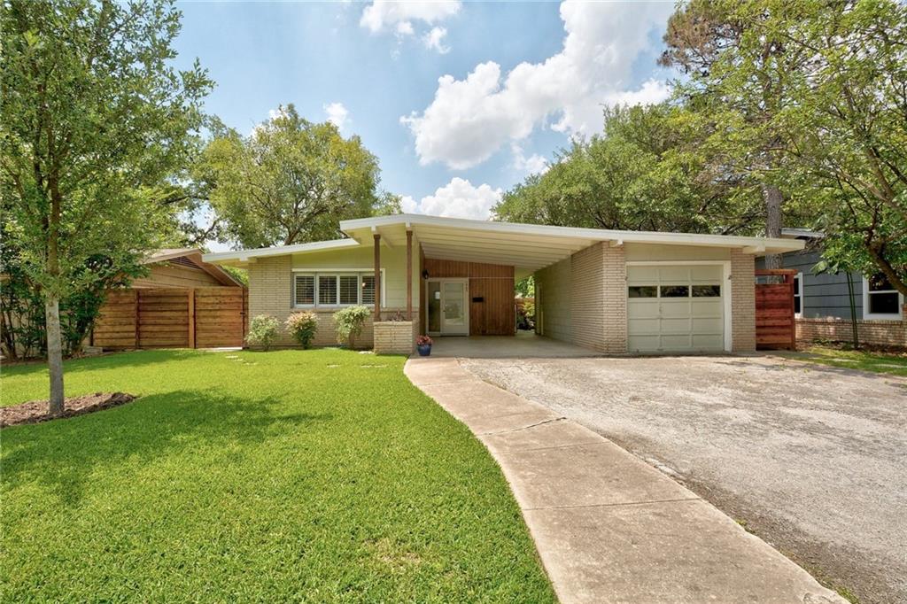View 1905 W 42nd ST in Oakmont Heights Annex 3 Sec 1905 W 42nd ST - property photo 1 - Luxury home in Oakmont Heights Annex 3 Sec, Austin, TX
