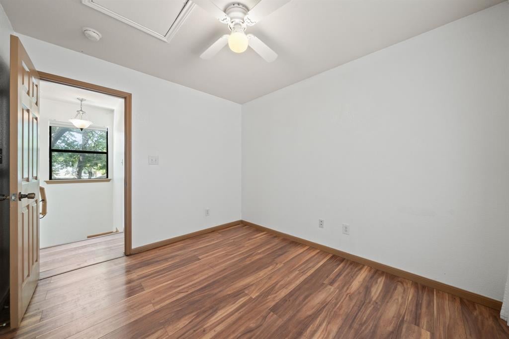 Primary bedroom at 1906 B Garden St Unit #B - 2 bed 1 bath home