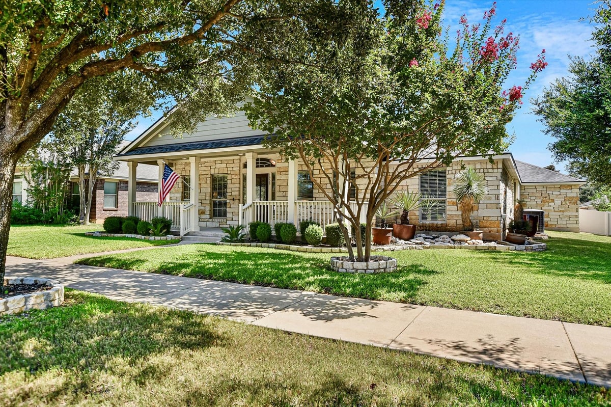 View 1908 Main ST in Cedar Park Towncenter Sec 5 1908 Main ST - property photo 1 - Luxury home in Cedar Park Towncenter Sec 5, Cedar Park, TX
