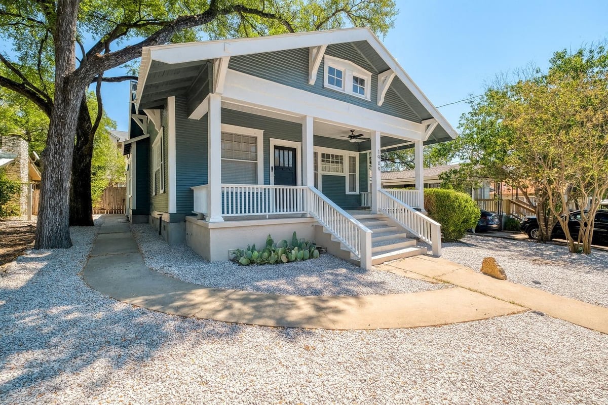 View 1909 David St in Carrington 1909 David St - front exterior - Luxury home in Carrington, Austin, TX