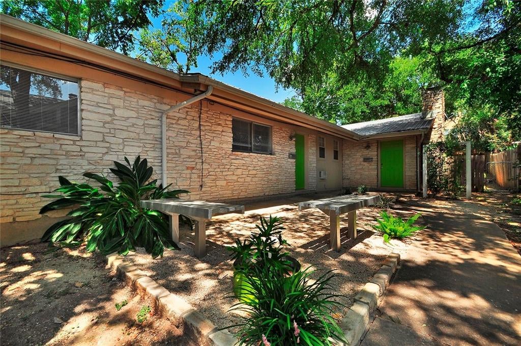 View 1911 David St Unit #A & B in Carrington 1911 David St Unit #A & B - front exterior - Luxury home in Carrington, Austin, TX