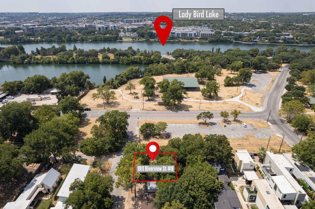 View 1911 Riverview St Unit #B 1911 Riverview St Unit #B - front exterior - Luxury lot in Austin, TX