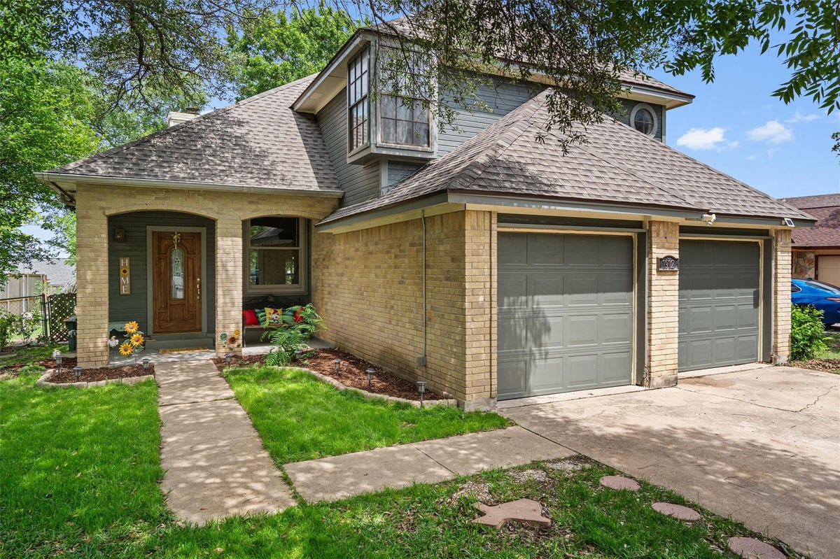 1912 Gaylord DR - front exterior - Luxury home in Wells Branch Ph F, Austin, TX