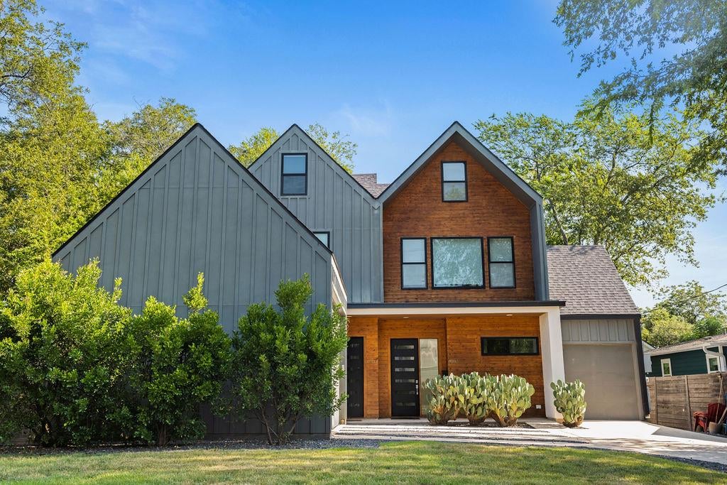 View 1912 Romeria DR Unit #B in Burnet Heights 1912 Romeria DR Unit #B - property photo 1 - Luxury home in Burnet Heights, Austin, TX