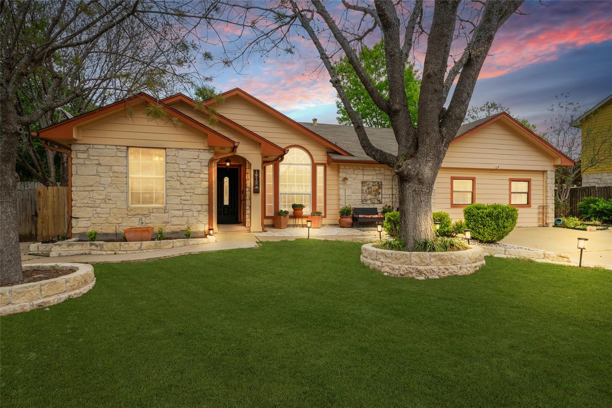 View 1912 Yaupon Trl in High Meadows Ph 01 Sec 01 1912 Yaupon Trl - front exterior - Luxury home in High Meadows Ph 01 Sec 01, Cedar Park, TX
