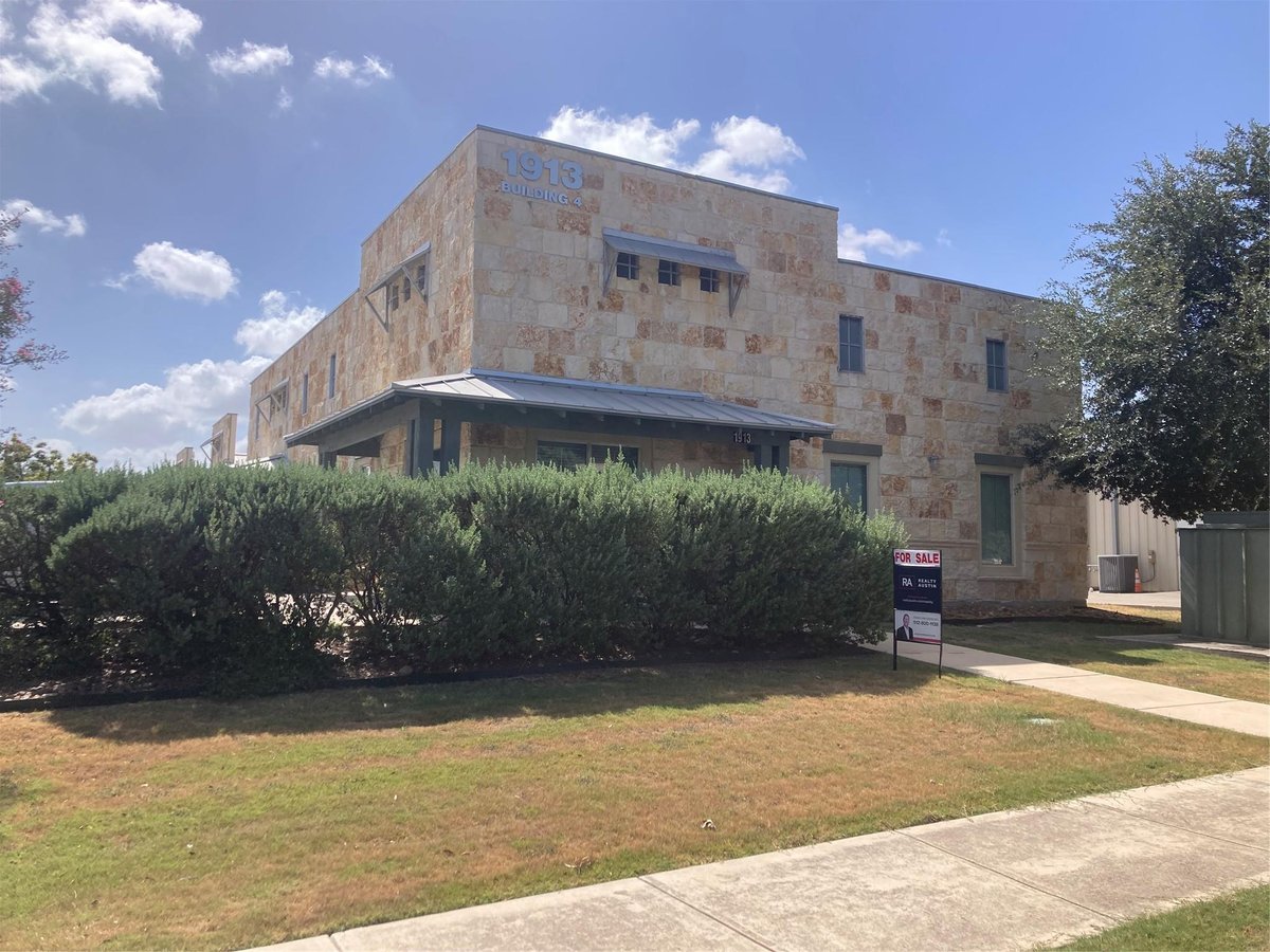 1913 Dutton DR Unit #401-403, photo 1 of 5, San Marcos, San Marcos, TX