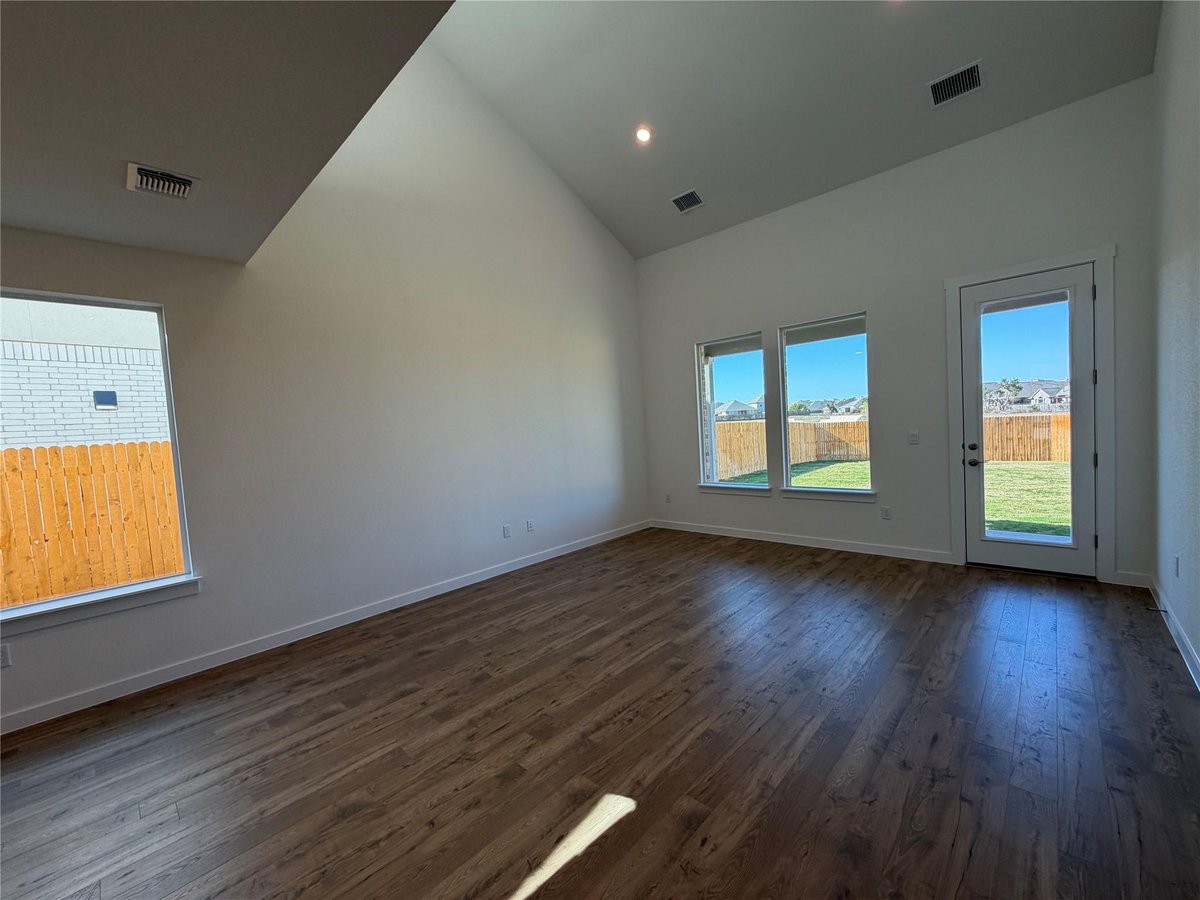 Bathroom at 1913 Crooked Creek St - 4 bed 2 bath home