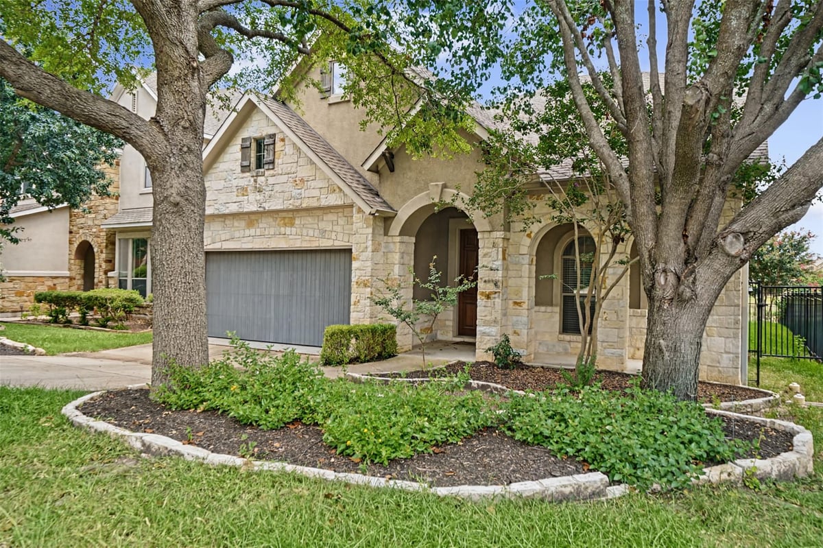 View 1915 Kempwood LOOP in Teravista 1915 Kempwood LOOP - front exterior - Luxury home in Teravista, Round Rock, TX