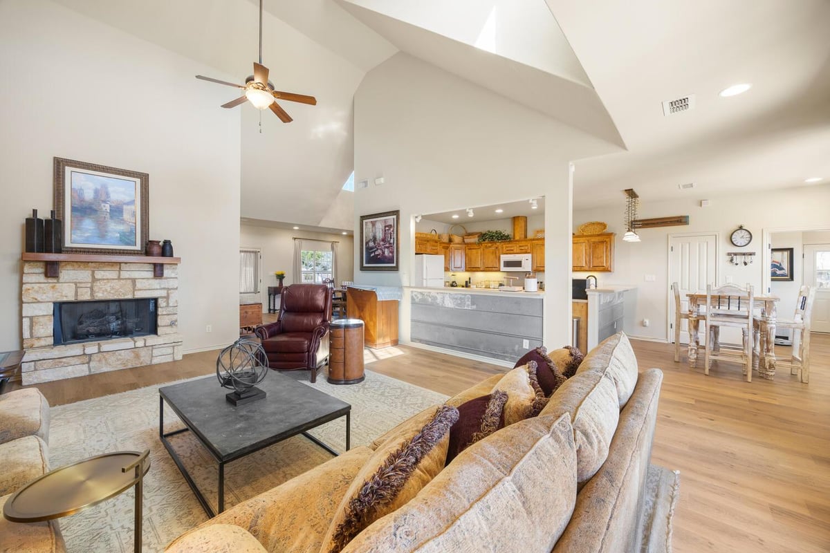 Primary bedroom at 192 Indian Oaks Pass - 3 bed 2 bath home