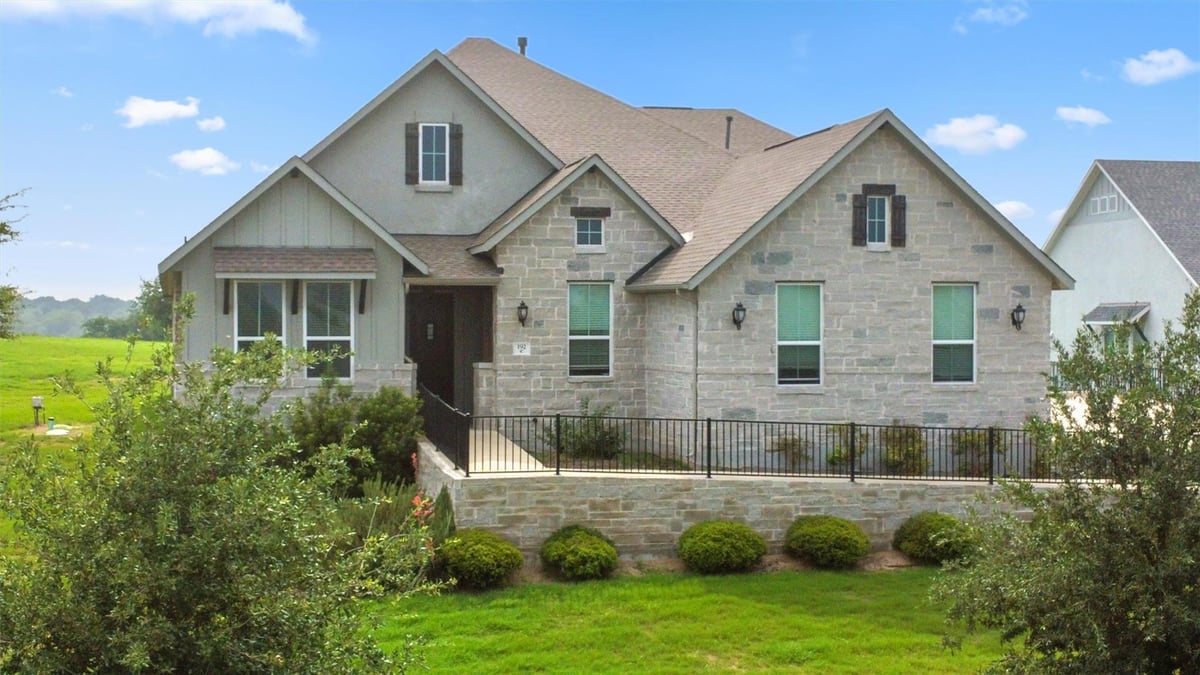 192 Raptor Beak Way - front exterior - Luxury home in Double Eagle Ranch, Sec 2, Cedar Creek, TX