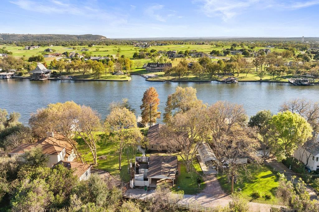 Bathroom at 1922 Purple Sage Ln - 4 bed 3 bath home