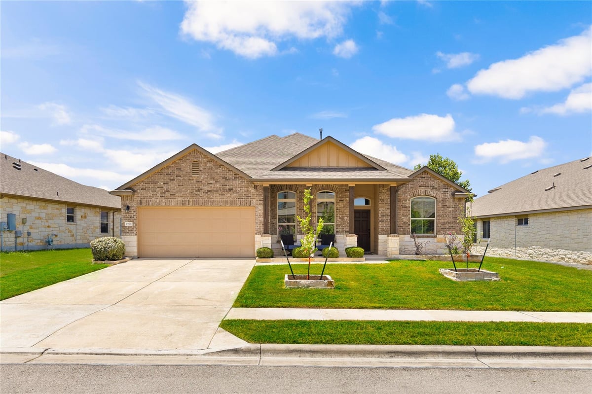 View 1926 Tawakoni DR in Warner Ranch Ph 2 Sec 2 1926 Tawakoni DR - front exterior - Luxury home in Warner Ranch Ph 2 Sec 2, Round Rock, TX