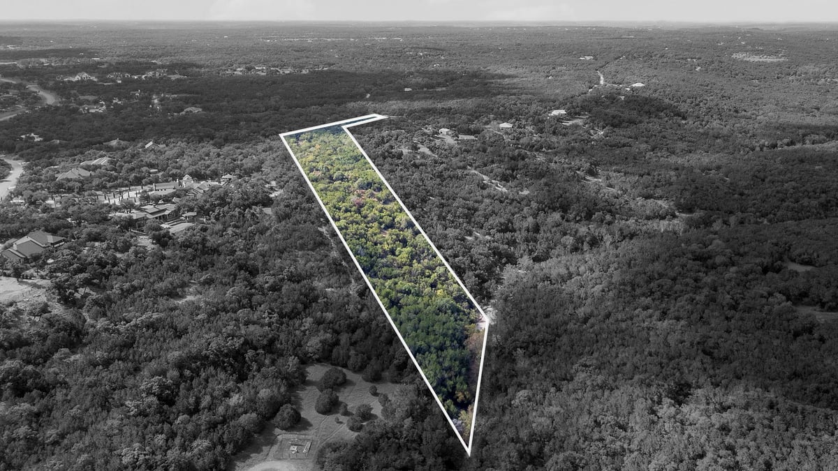 View 1930 S Rainbow Ranch Rd in Rainbow Ranch 1930 S Rainbow Ranch Rd - front exterior - Luxury lot in Rainbow Ranch, Wimberley, TX