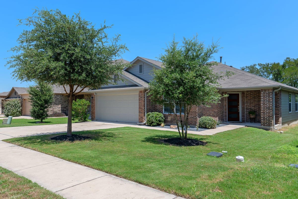 View 19304 Great Falls DR in Briarcreek Sub Sec 6-C 19304 Great Falls DR - front exterior - Luxury home in Briarcreek Sub Sec 6-C, Manor, TX