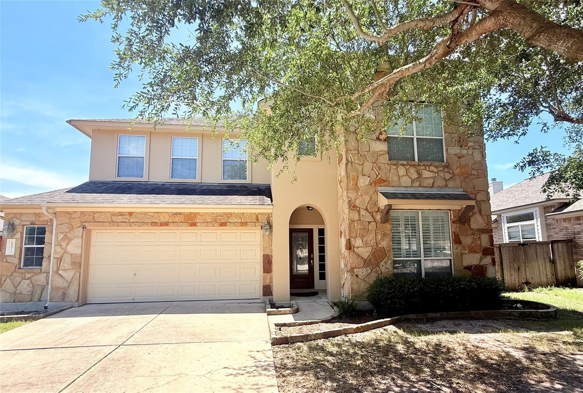 View 19413 Melwas WAY in Avalon Ph 01 19413 Melwas WAY - front exterior - Luxury home in Avalon Ph 01, Pflugerville, TX