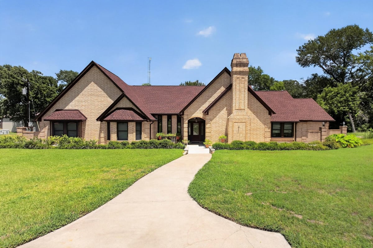 View 1950 Country Club RD in Brenham 1950 Country Club RD, photo 1 of 39, Brenham, Brenham, TX