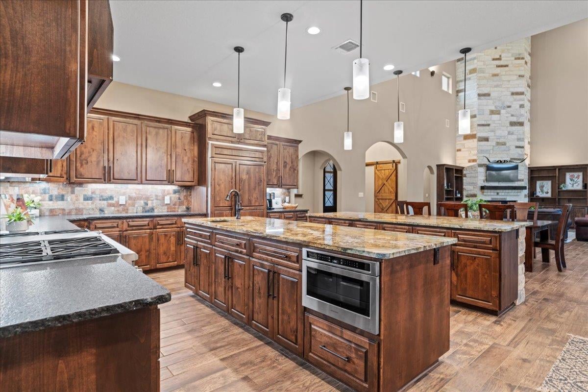 Bathroom at 1951  Bridlewood Ranches Dr - 6 bed 5 bath home