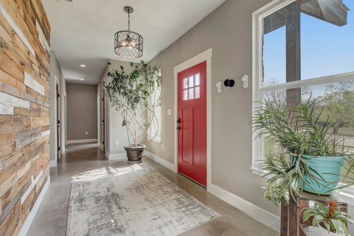 Primary bedroom at 196 Milam Ln - Higgins Add, Bastrop, TX