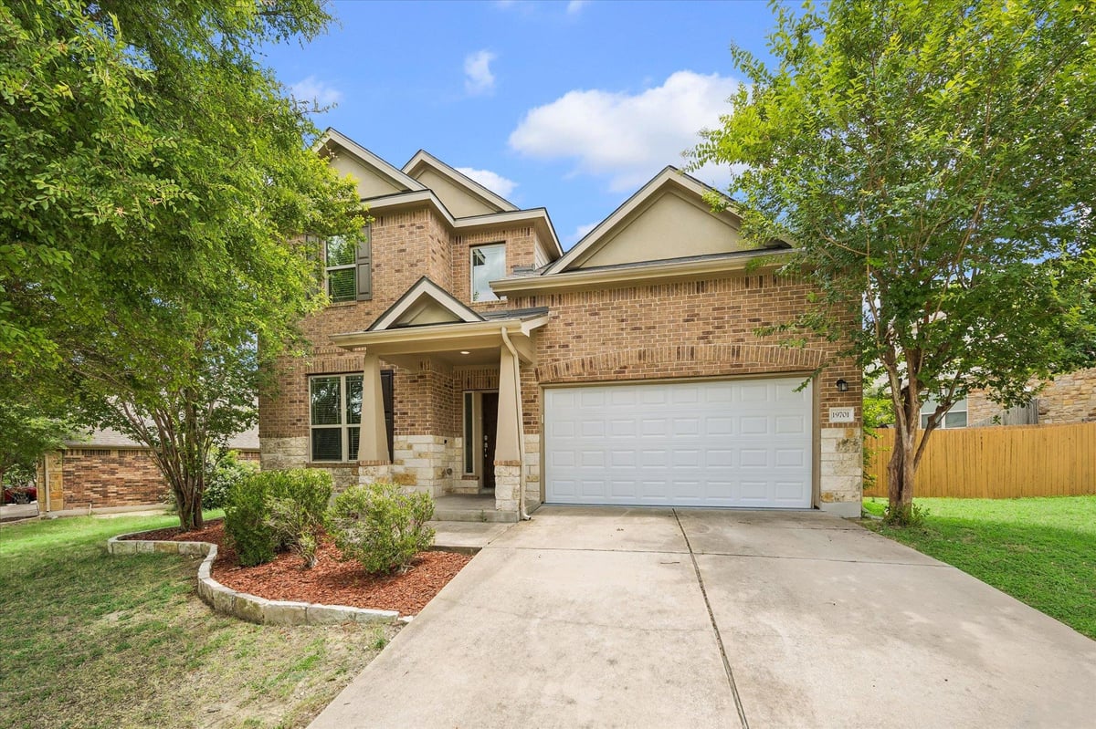 View 19701 Maiden Grass DR in Falcon Pointe Sec 4-South 19701 Maiden Grass DR - property photo 1 - Luxury home in Falcon Pointe Sec 4-South, Pflugerville, TX