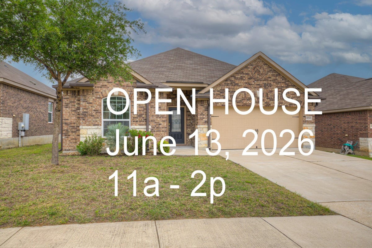 19720 Wt Gallaway ST - front exterior - Luxury home in Presidential Glen Ph 4B, Manor, TX