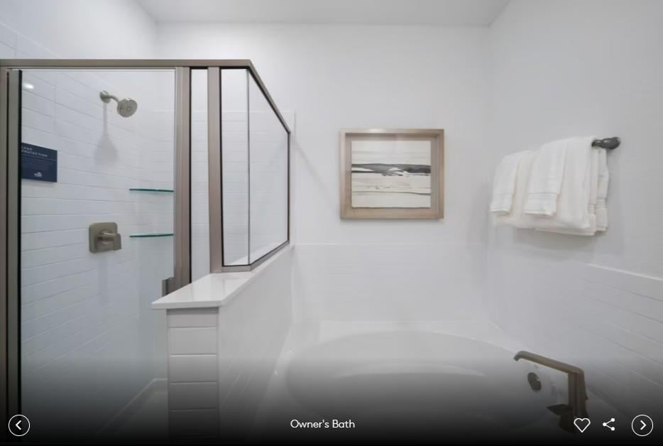 Bathroom at 198 Rubber Tree Way - 4 bed 2 bath home
