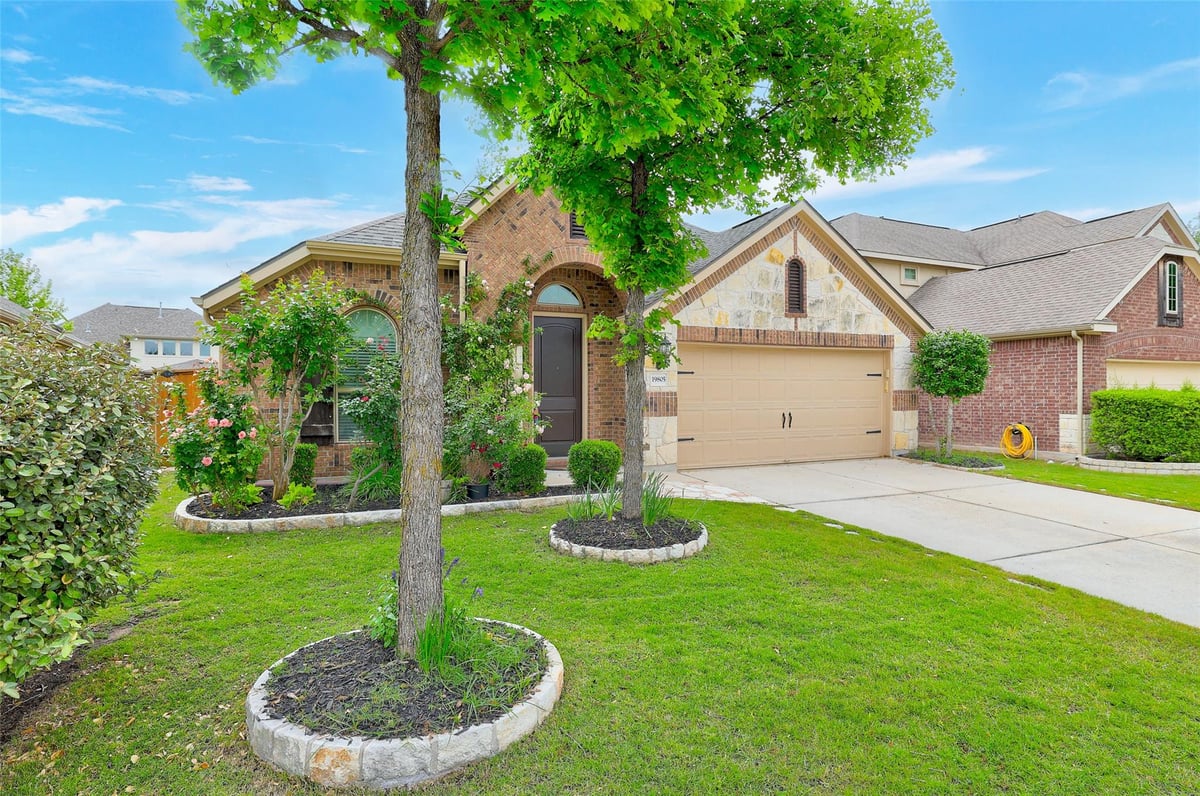 View 19805 Grail Hollows CV in Avalon Ph 10 19805 Grail Hollows CV - front exterior - Luxury home in Avalon Ph 10, Pflugerville, TX