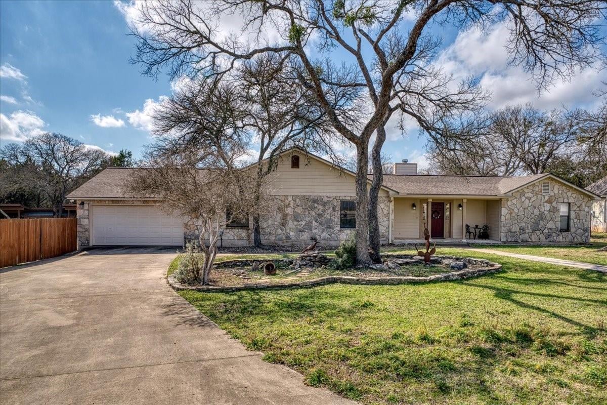 Primary bedroom at 20 Saddle Rock Rdg - 3 bed 2 bath home
