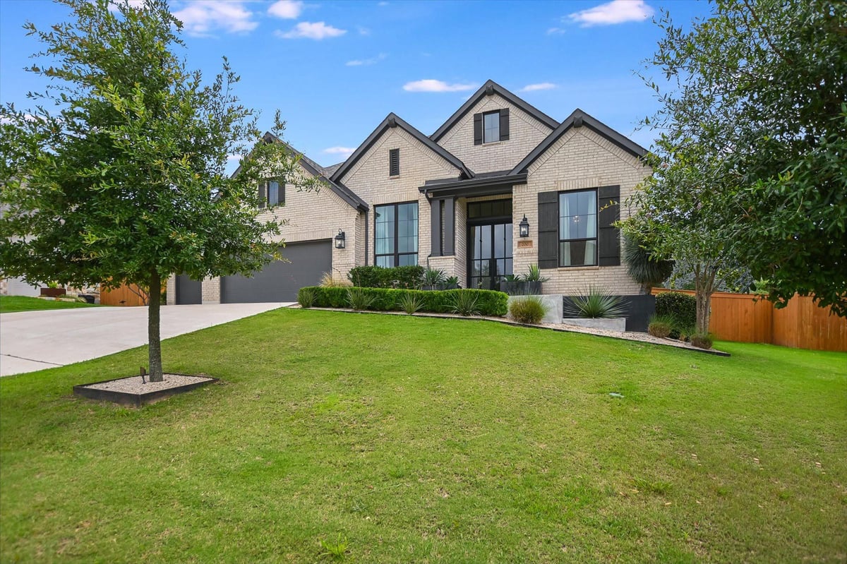 View 200 Bright Sky Dr in Highpointe Ph I Sec Three A 200 Bright Sky Dr - front exterior - Luxury home in Highpointe Ph I Sec Three A, Austin, TX
