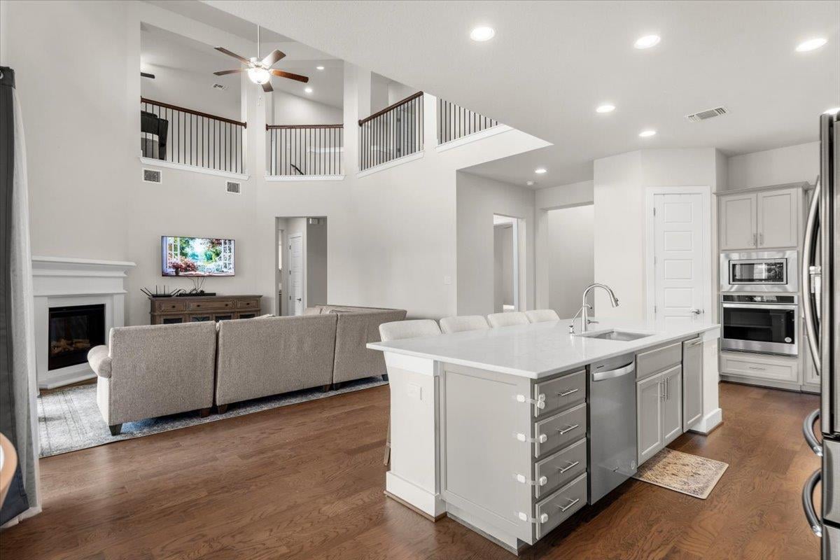 Primary bedroom at 200 Great Lawn Bnd - 6 bed 4 bath home