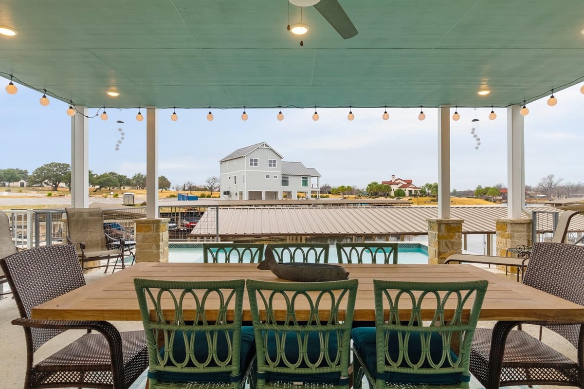 Living area at 200 Marina Bluff - 3 bed 4 bath home