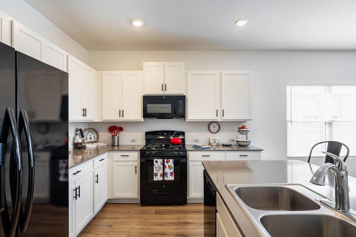 Primary bedroom at 200 Montego St - 5 bed 2 bath home