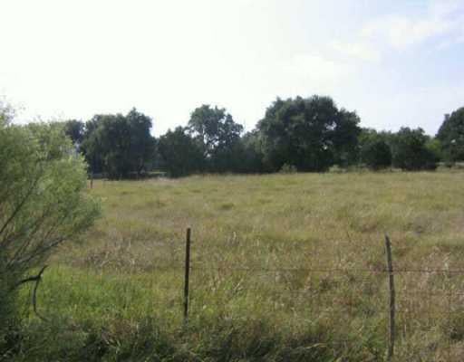 View 200 Pin Oak St 200 Pin Oak St - front exterior - Luxury lot in Dripping Springs, TX