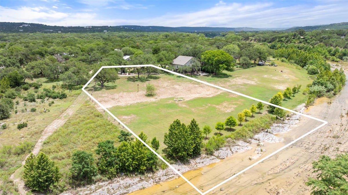 View 200 Rim Rd in Wagon Wheel 200 Rim Rd - front exterior - Luxury lot in Wagon Wheel, Wimberley, TX